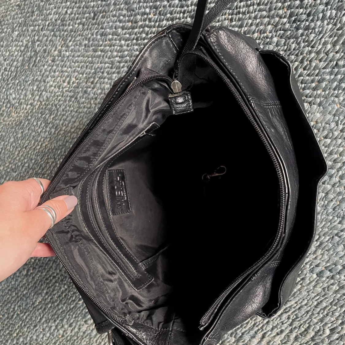 Wera svart läderväska - 93