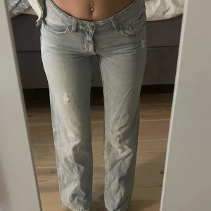 Fina jeans😇 - Snygga jeans från Gina Young i 164❣️ lånad blid!!