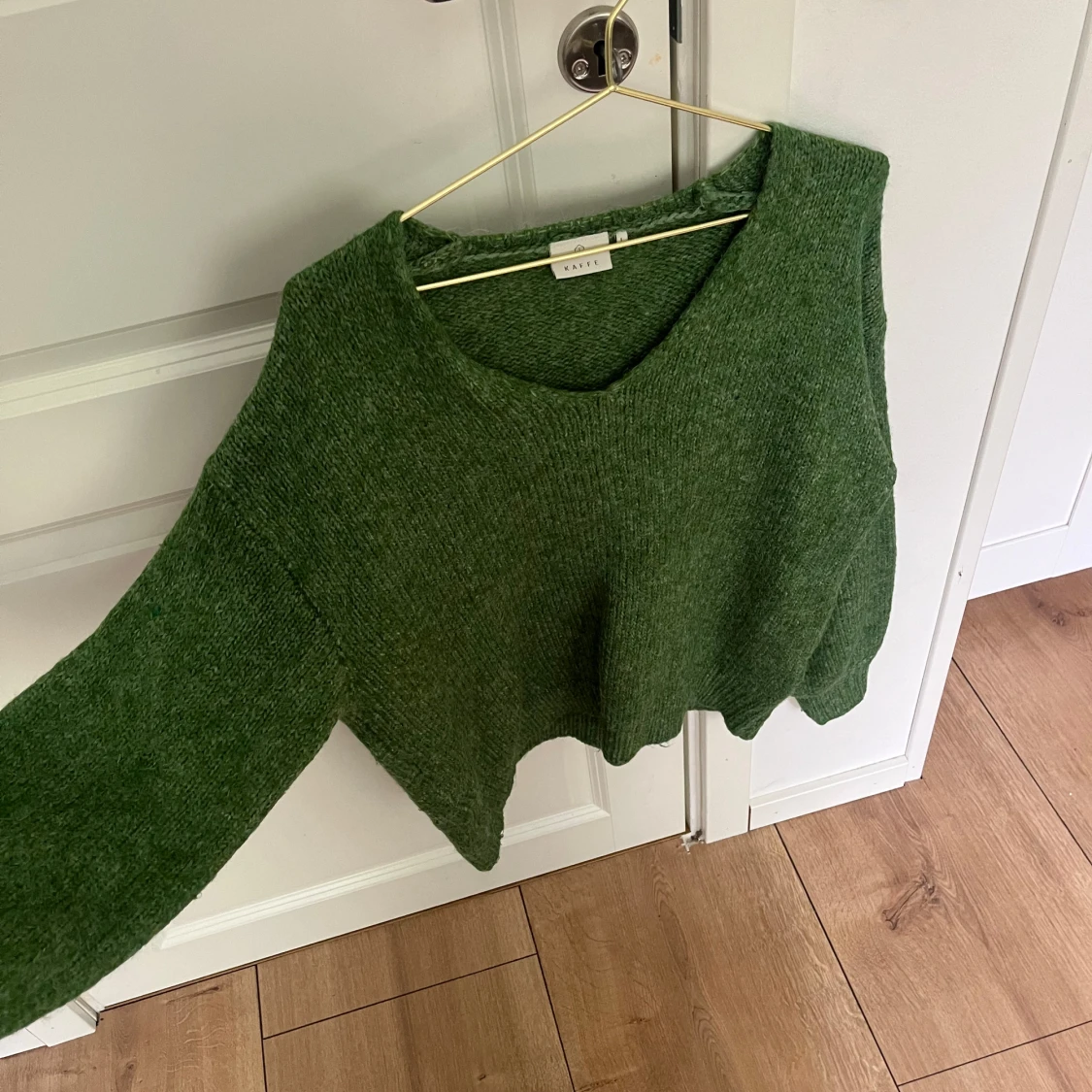 grön stickad tröja  - 90