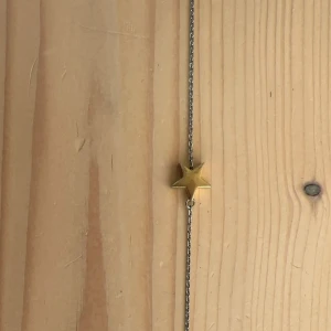 Edblad armband  - Säljer detta Edblad armband för det kommer inte till andvänding. Pris kan diskuteras❣️