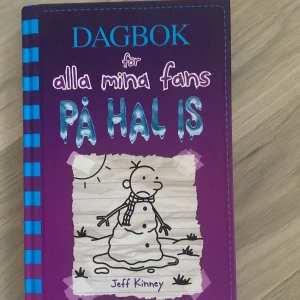 Bok  - Bra bok som både små och stora kan läsa 