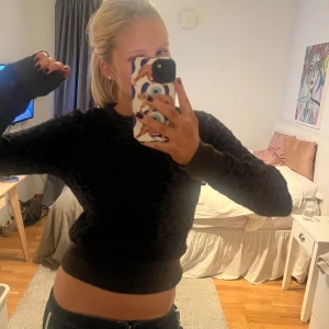 Leopard stickad tröja - Sååå snygg leopard mönstrad stickad tröja!❤️ Kommer tyvärr inte till användning❤️