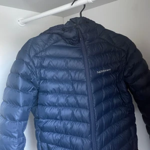 Peak performance - 9/10 skick inga defekter.  Pris kan diskuteras.