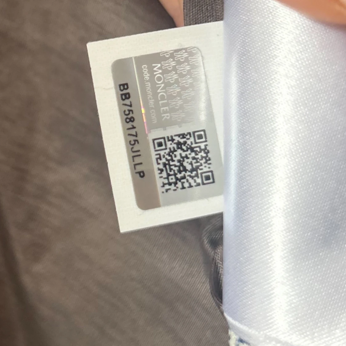 Moncler jacka figursydd 