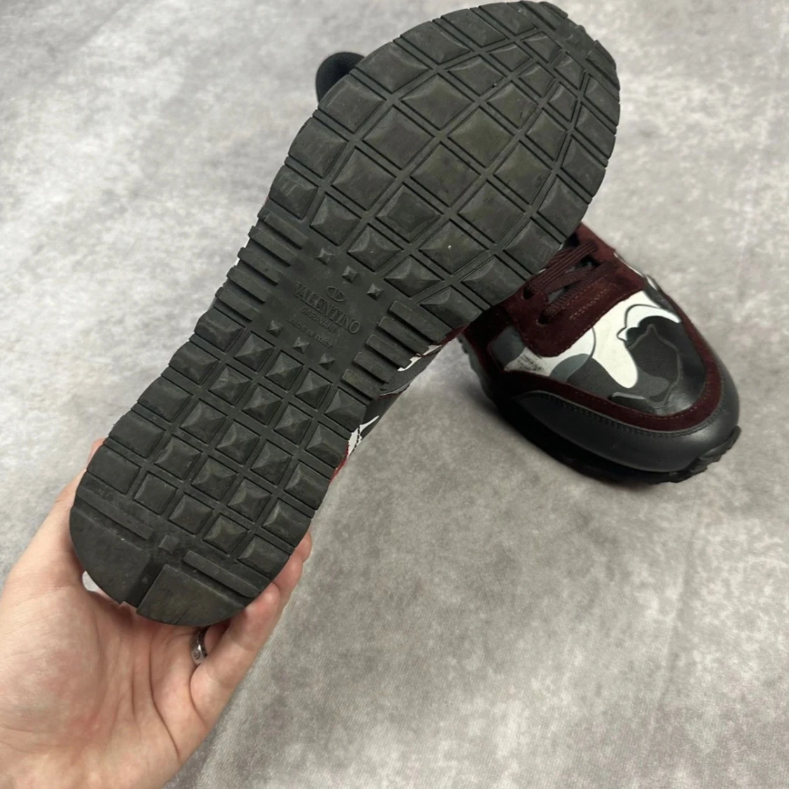 VALENTINO ROCKRUNNERS US 9.5 / 42-42 - 93