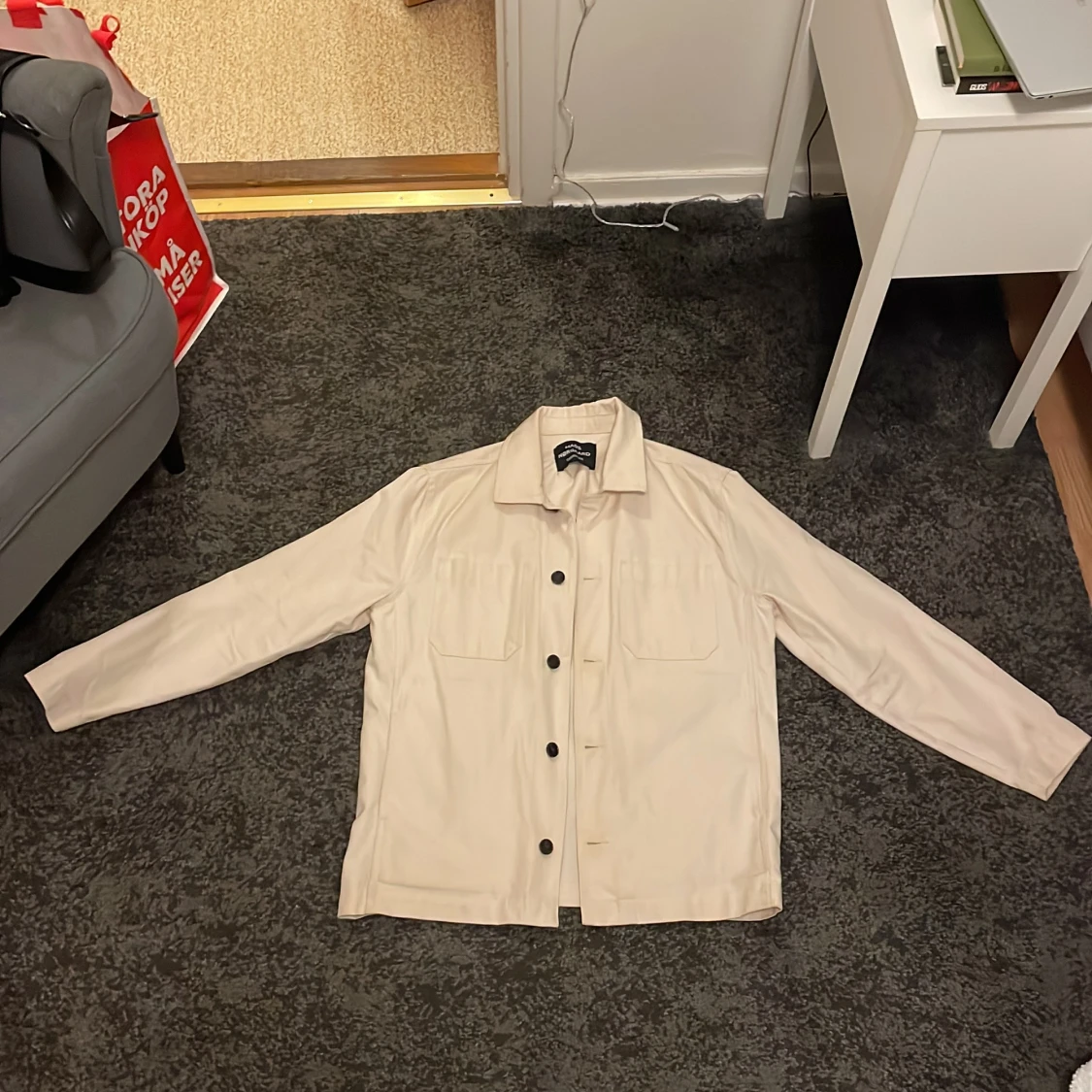 Mads Nørgaard overshirt