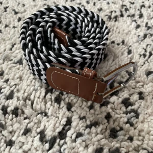 Flätat bälte - Säljer nu ett helt nytt flätat skärp! 🔥