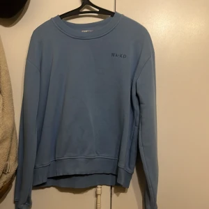 NA-KD tröja - Storlek S