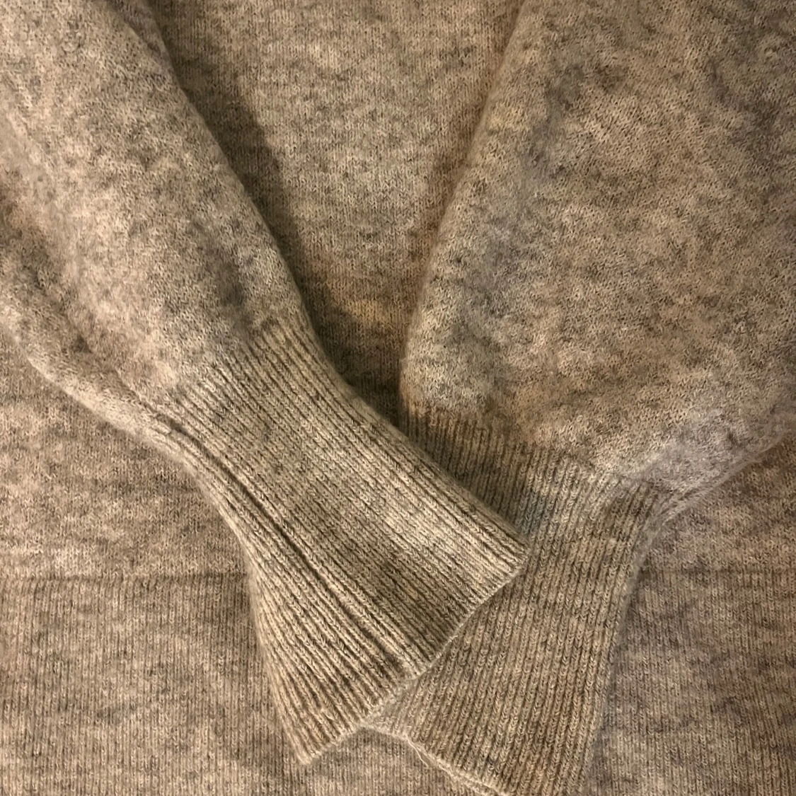 Grå stickad polotröja - 91