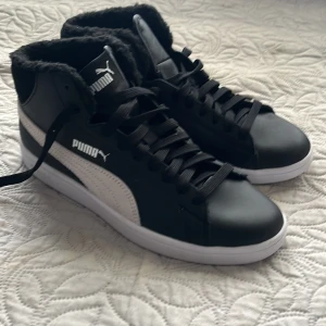 Puma skor  - Helt nya Puma skor stl 38  