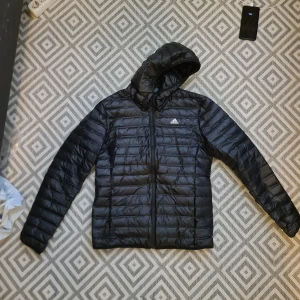 Adidas  - Fintskick ingen håll eller skador