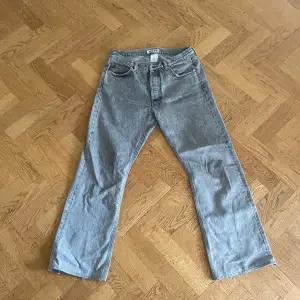 Hope jeans storlek W30 L30