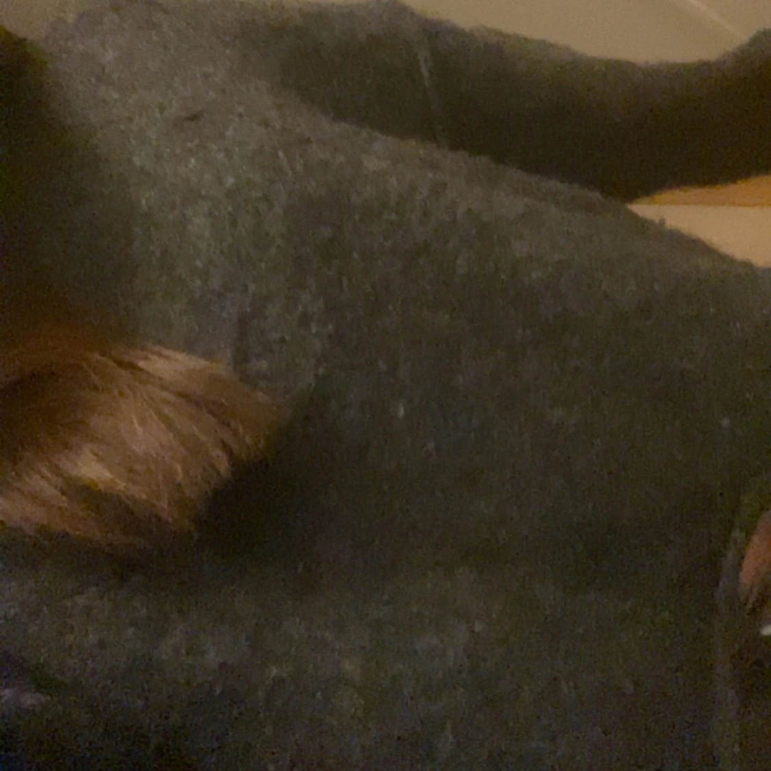 Mörkgrå stickad tröja - 90