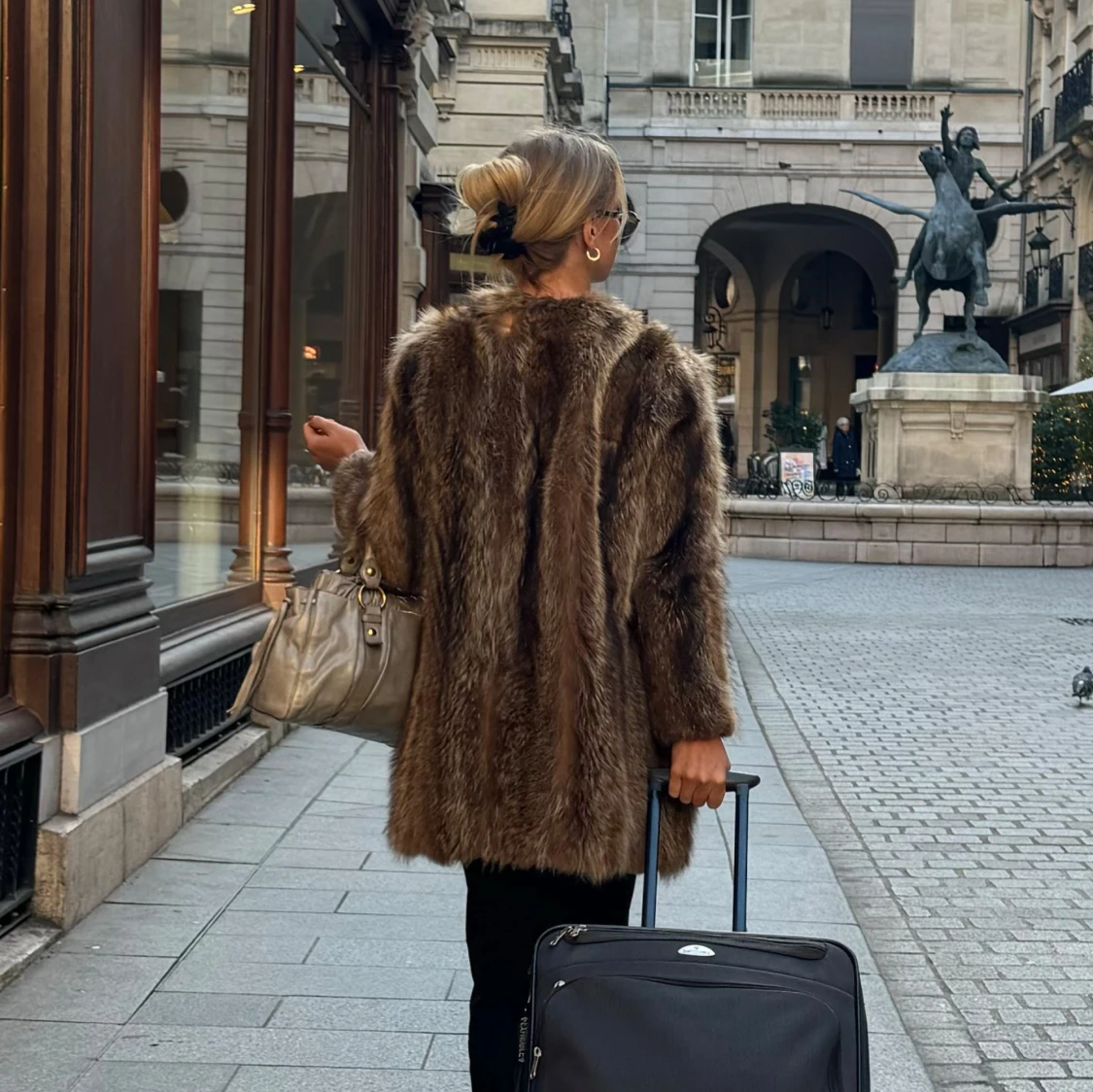 Brun äkta pälsjacka - 91