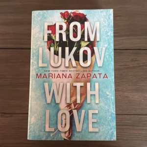 From Lukov with Love - Nyskick, pris kan diskuteras.