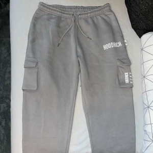 Hoodrich mjukisbyxor - Ej använda!