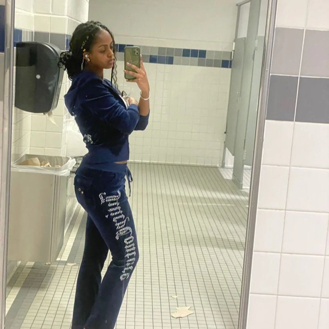 Mörkblå velour set från Juicy Couture