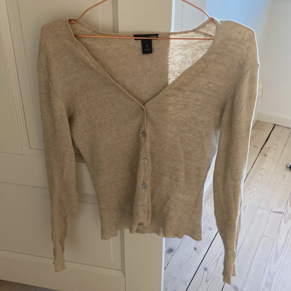 Beige kofta från H&M