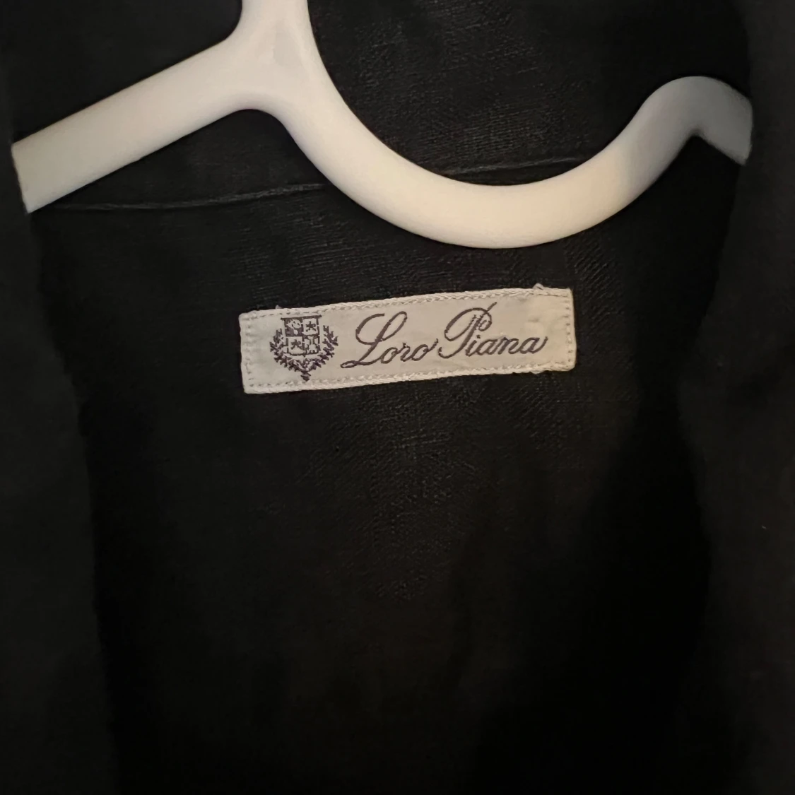 Svart skjorta från Loro Piana - 90