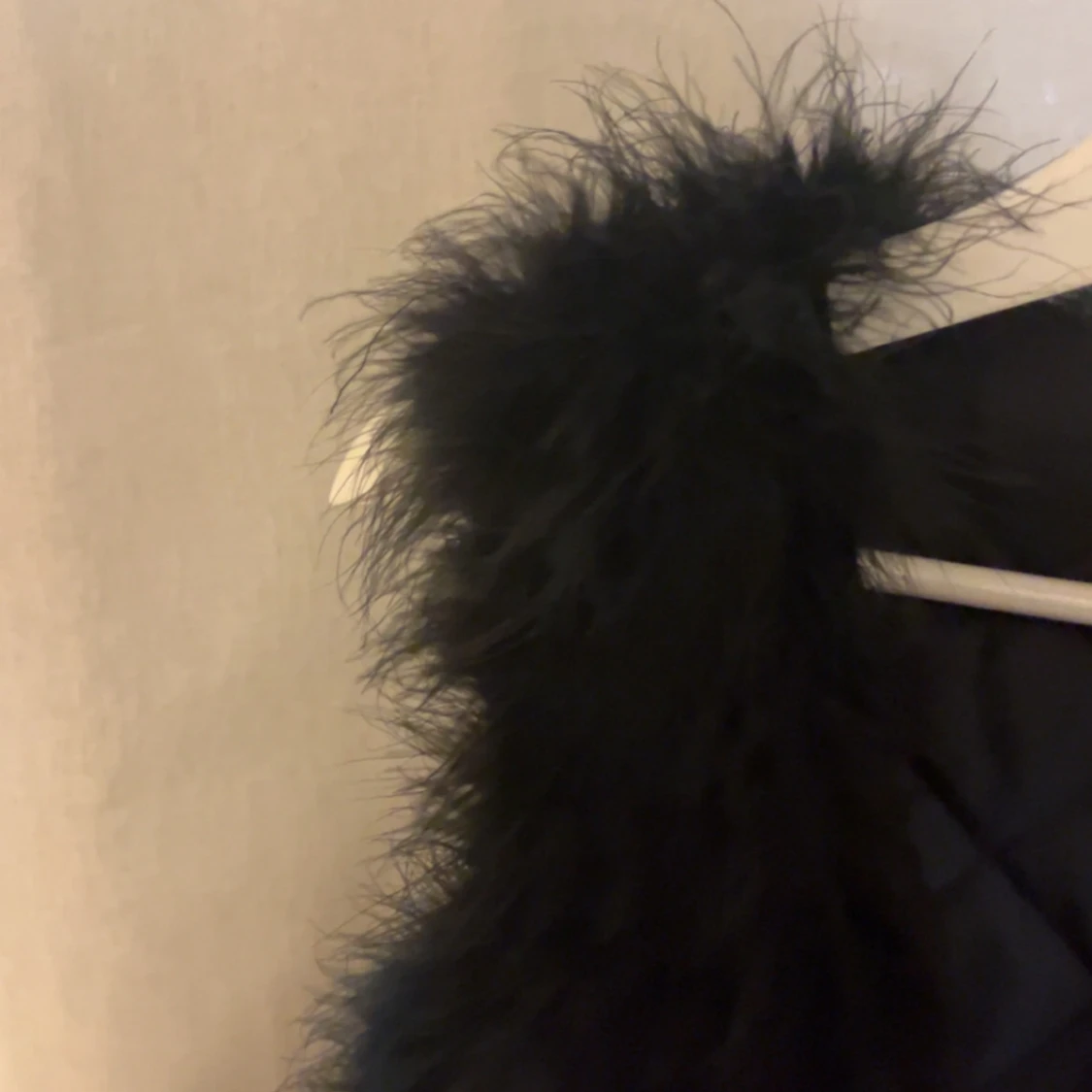 Svart pälsväst från Nardaler - 93