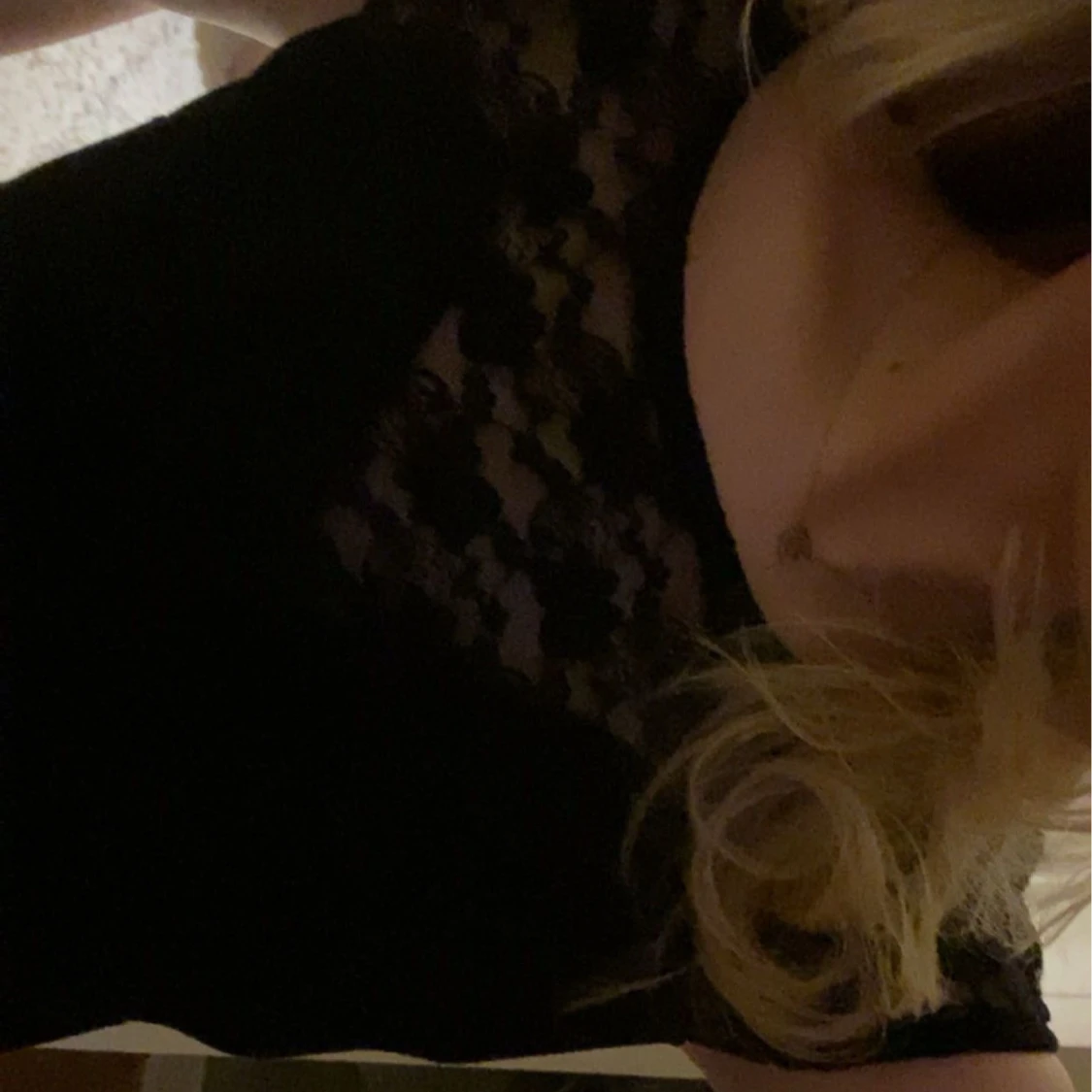 Blus med spets  - 91