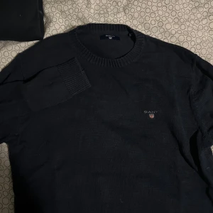 Gant stickad tröja - I mycket bra skick