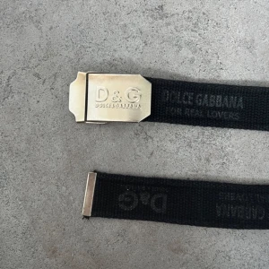Dolce & Gabbana Bälte  - Säljer nu mitt d&g bälte, mint condition, längd 107cm 