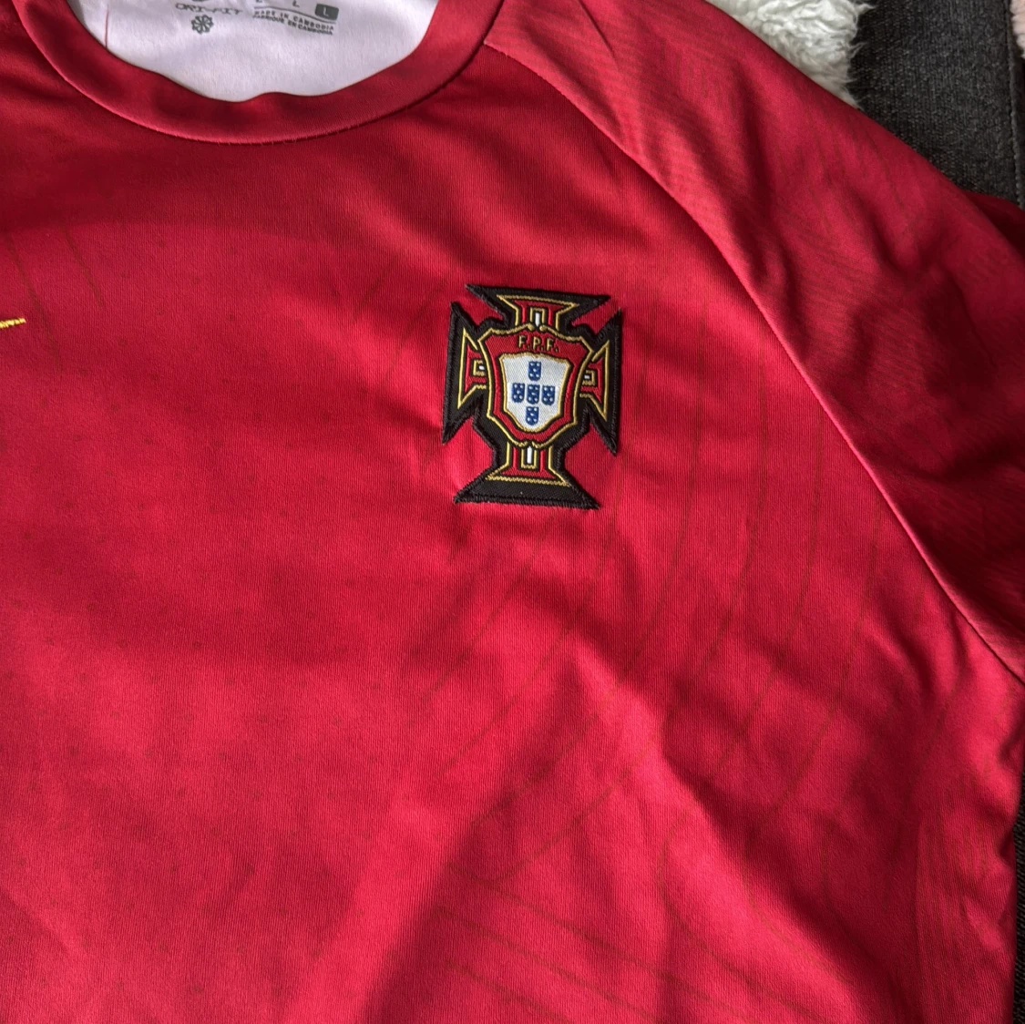 Röd/grön Portugal fotbollströja - 2