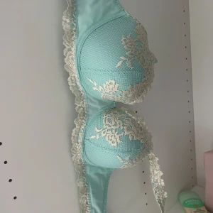 Intimssi bh - Säljer min nya intimssi bh eftersom den ej passar mig, helt ny helt oandvänd , köpte den i spanien drf då säljer jag den PRIS GÅR INTE ATT DISKUTERA❗️❗️