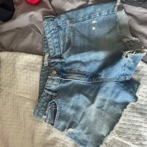 Blå shorts - Jätte fina blåa shorts i bra skick