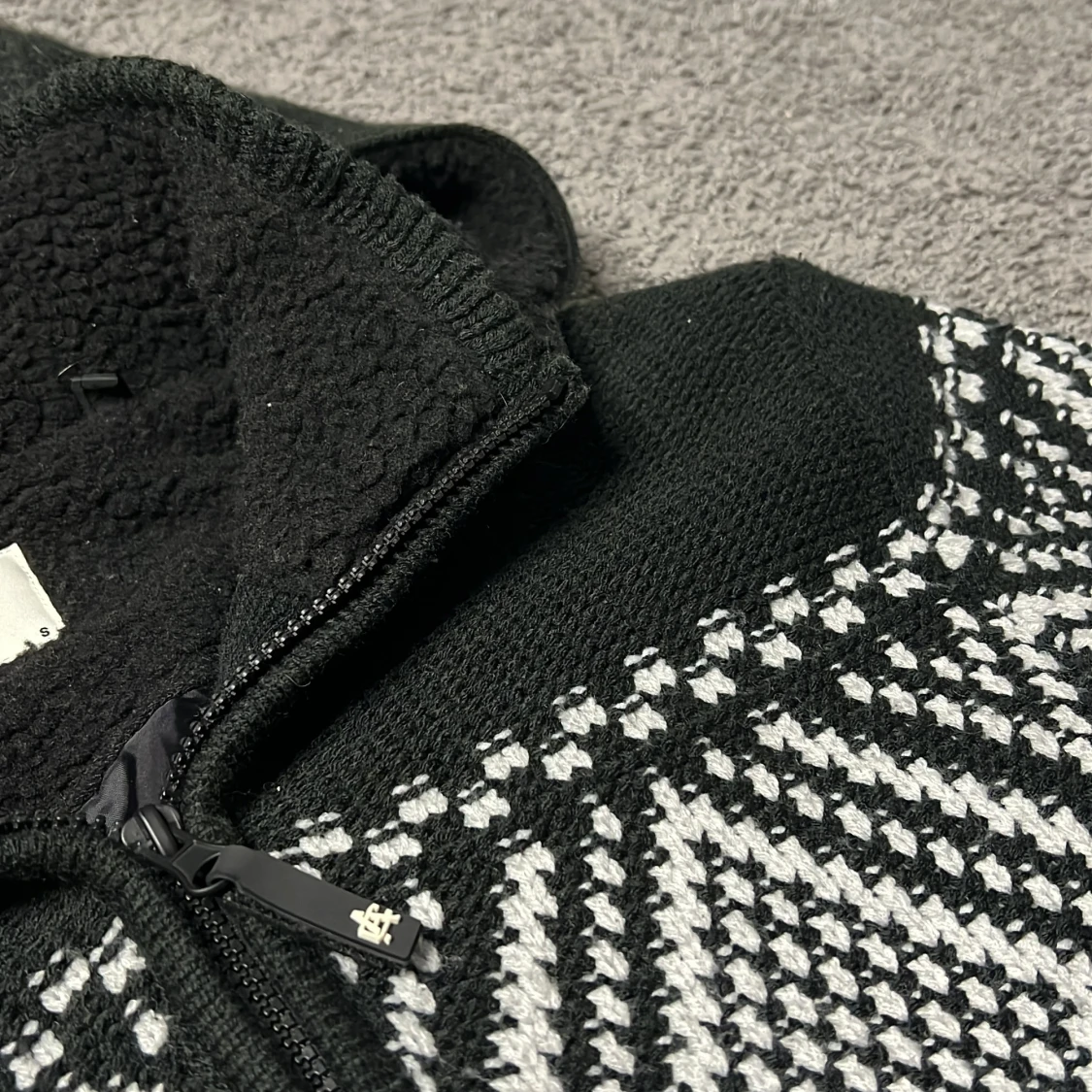 Fodrad Jacka/Cardigan med mönster - 1