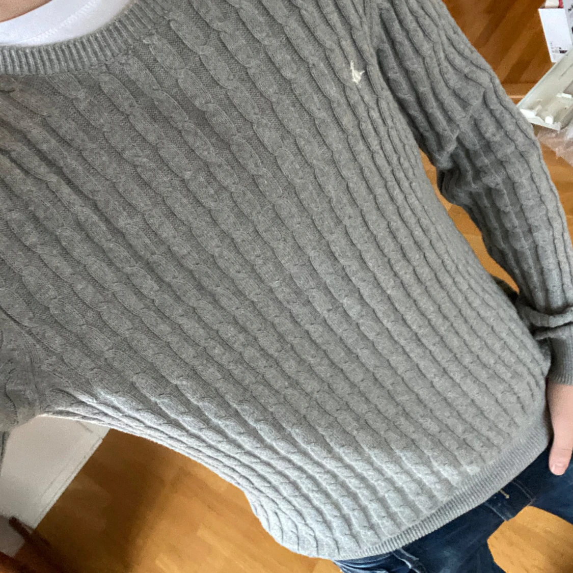 Grå stickad tröja från Jack Wills - 1