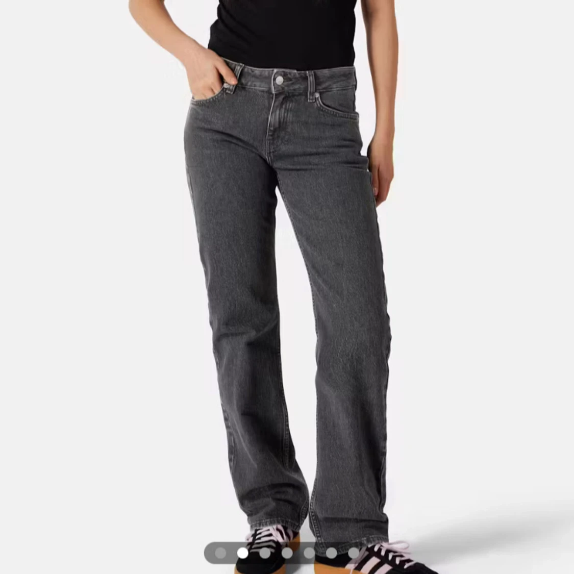 Svarta jeans junkyard