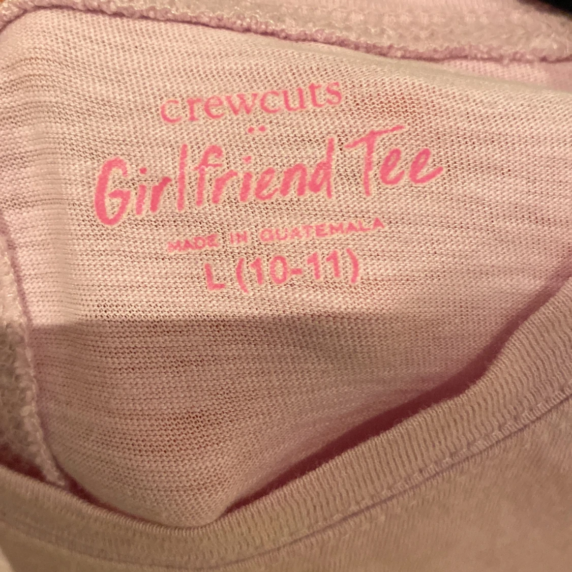 Två rosa t-shirts - 4