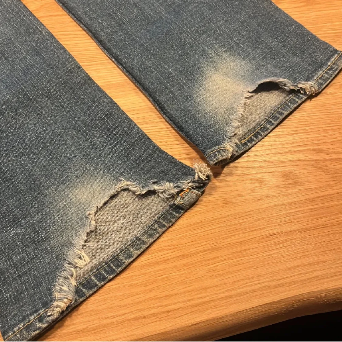 Blå jeans från True Religion - 3