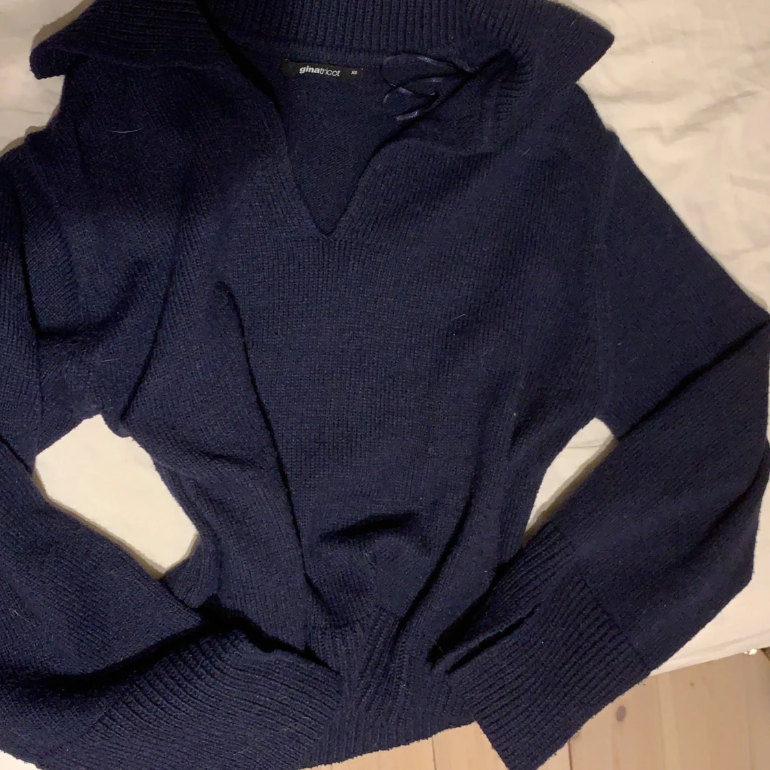 Jätte fin stickad tröja i marinblå💞