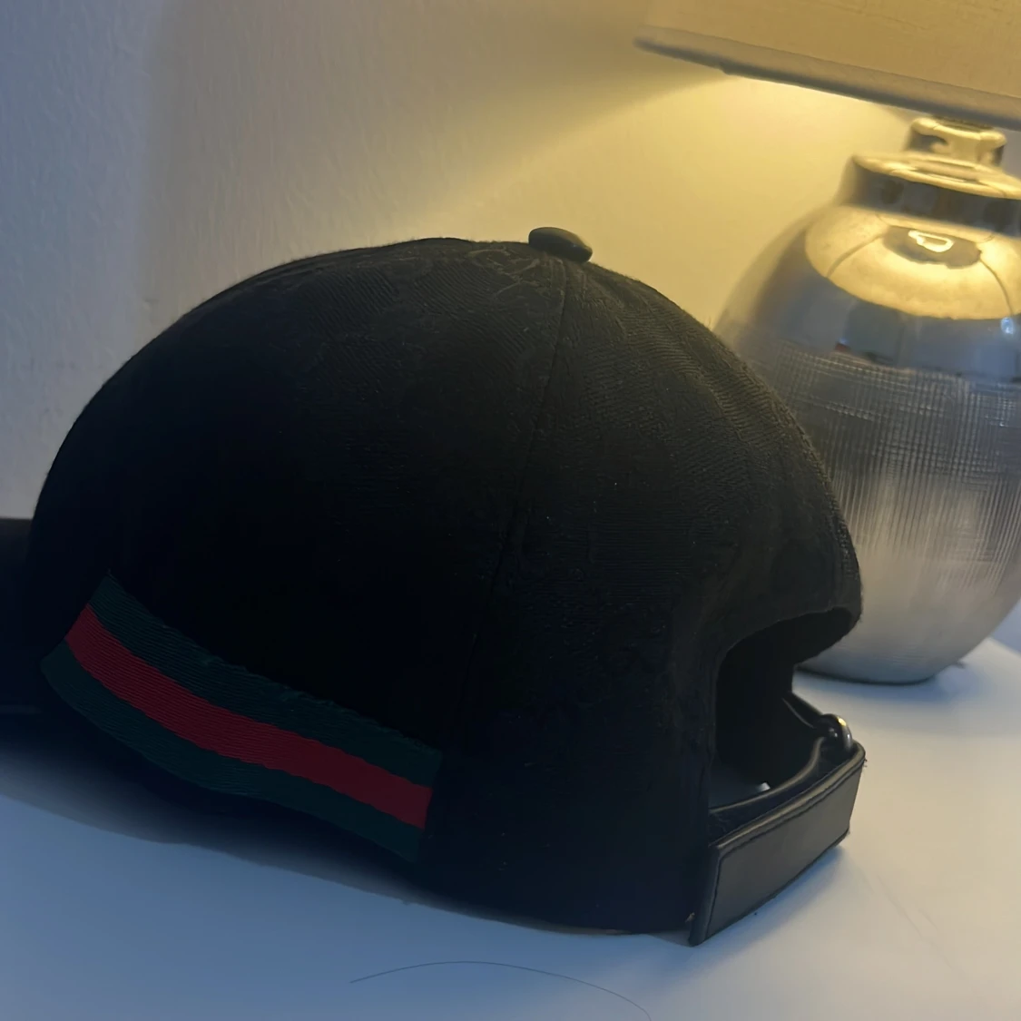 Svart keps från Gucci - 1