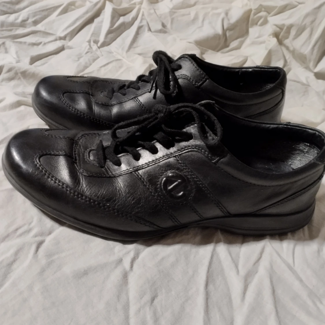 Svarta skinnskor från Ecco - 2