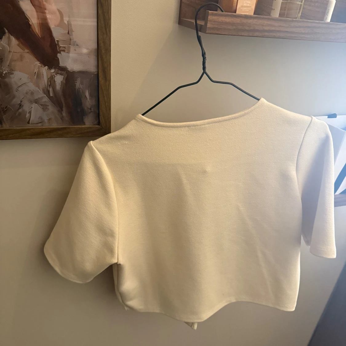 Beige kortärmad topp från Gina Tricot - 3