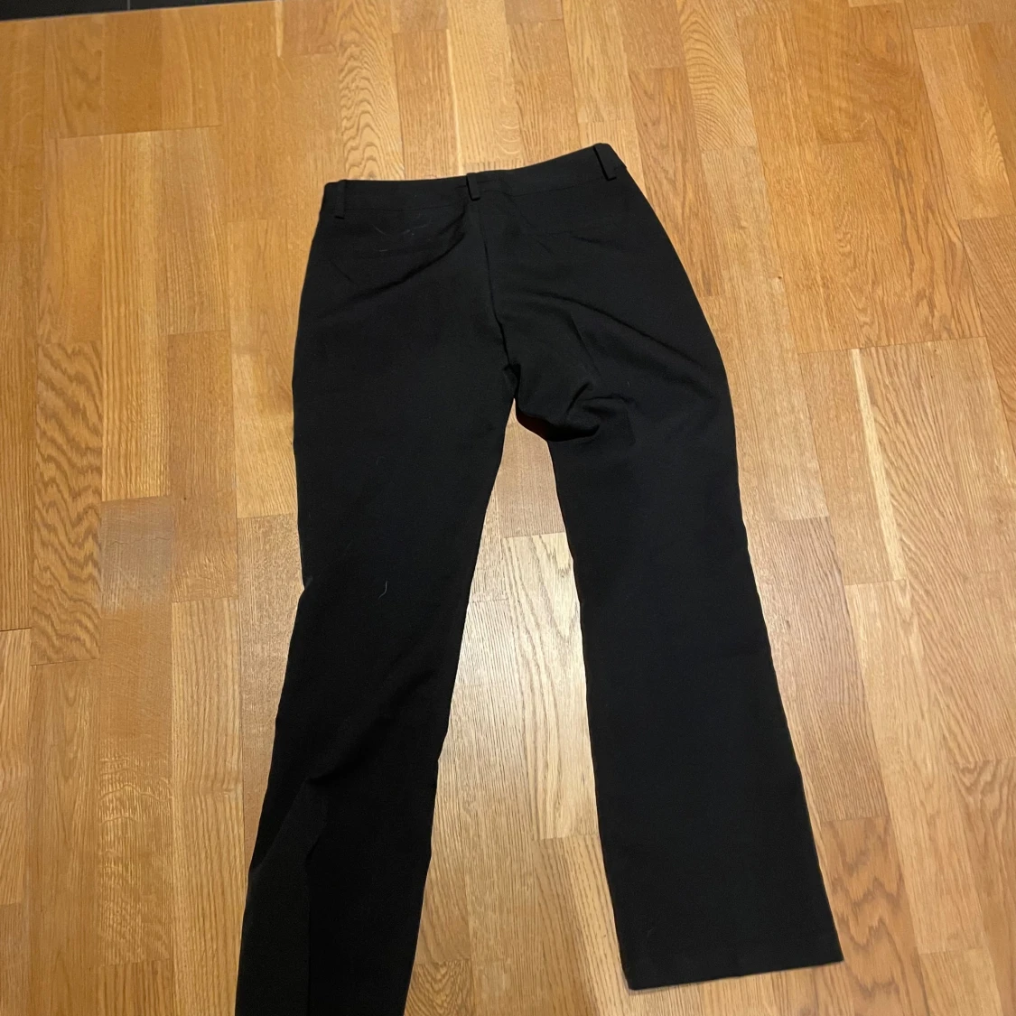 Vera Petite kostymbyxor från BikBok - 90