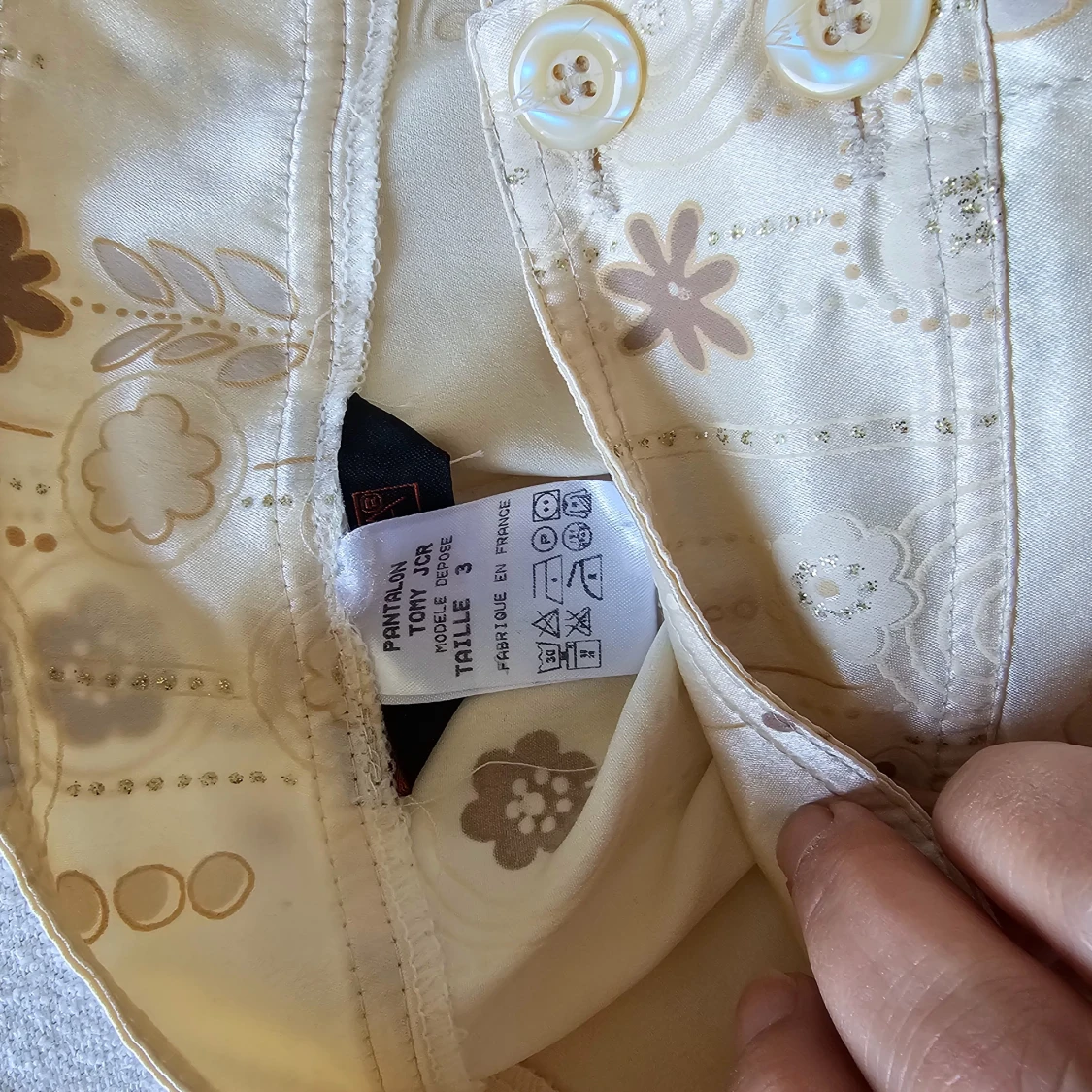 Beige byxor med blommönster från Amnesia original Paris - 93
