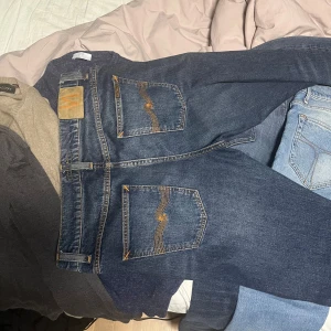 Nudie jeans 32”30 - Skriv vid frågor