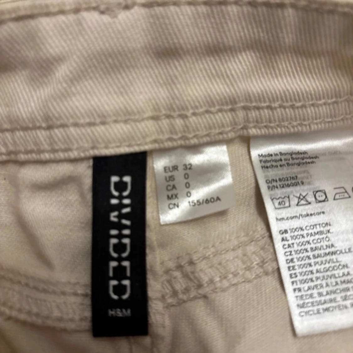 Beige byxor från H&M Divided - 92