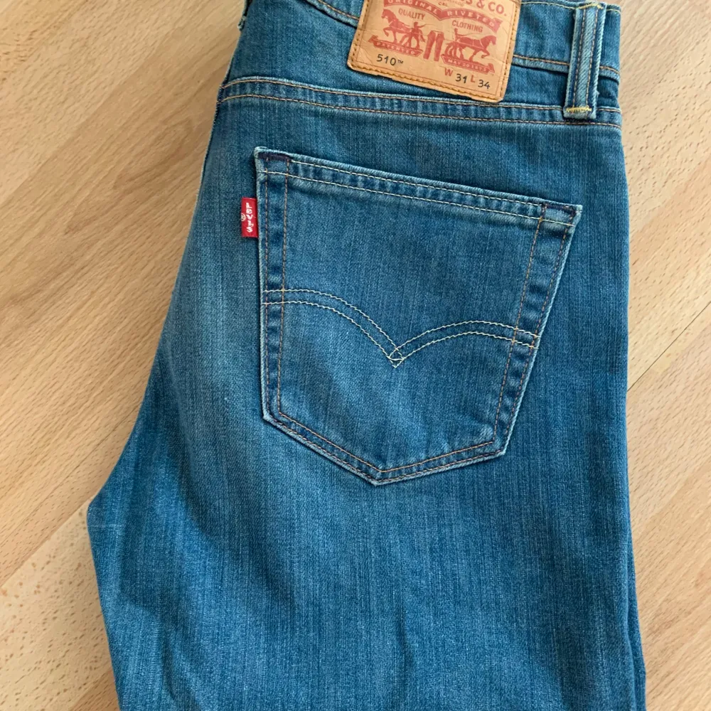 Levi’s jeans modell 510 W31/ L34  Aldrig använda!!. Jeans & Byxor.