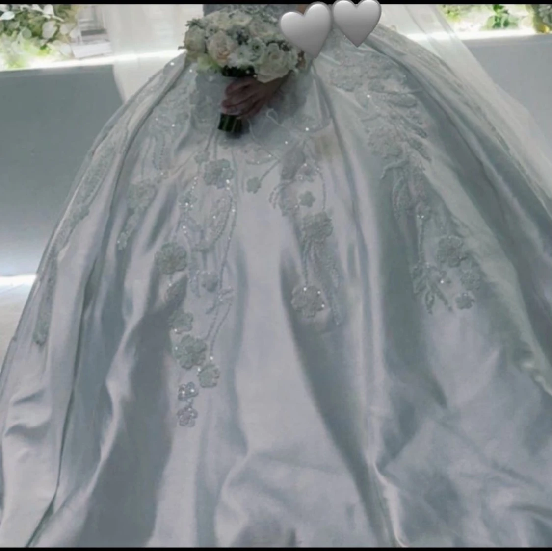 Bröllopsklänning  - 2