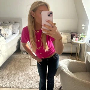 Topp - Asså VÄRLDENS finaste topp!!! Så unik verkligen 🩷🩷🩷🩷✨✨✨✨🥰🥰