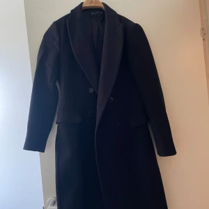 Kappa - Kappa från zara. Säljer den pga för liten. Storlek M men skulle säga S 