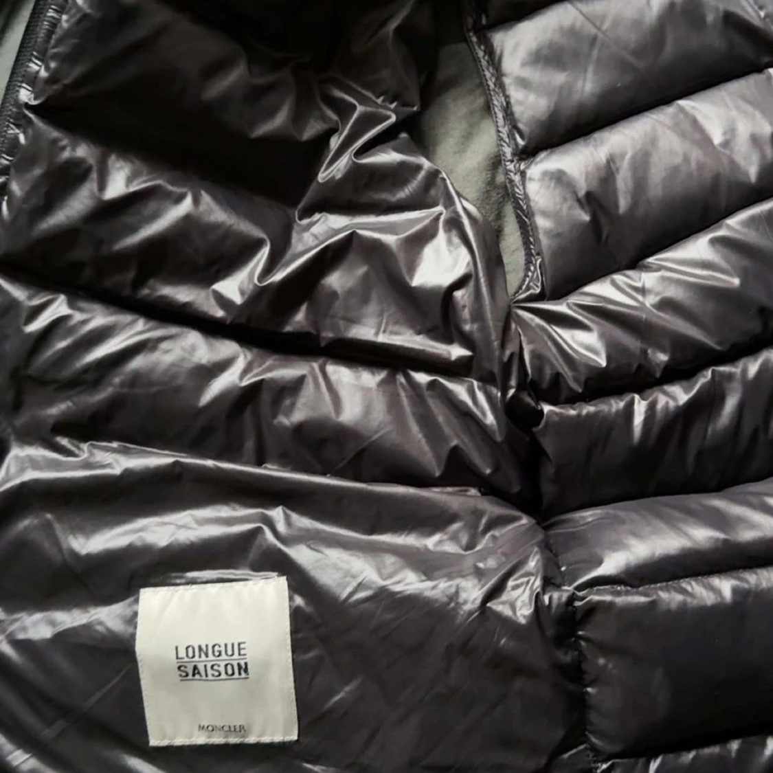 Svart väst från Moncler - 4