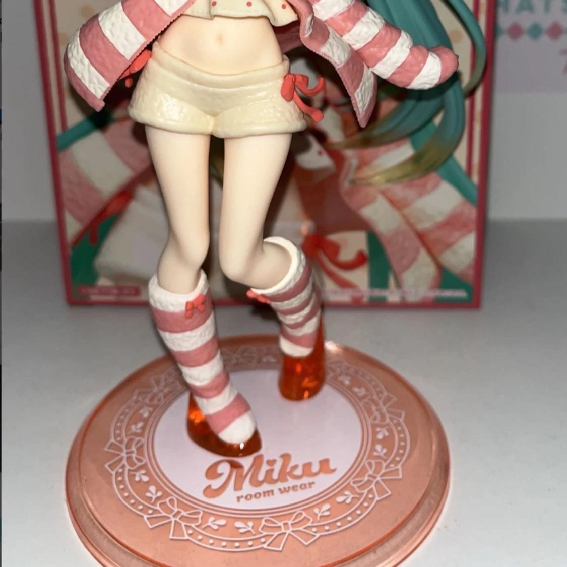 Äkta Miku figurine - 1