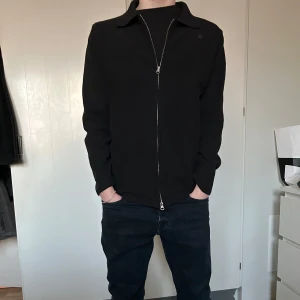 Svart tröja - svart tröja från hm